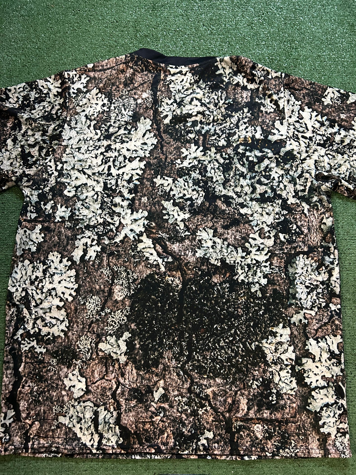 Silent camo tee