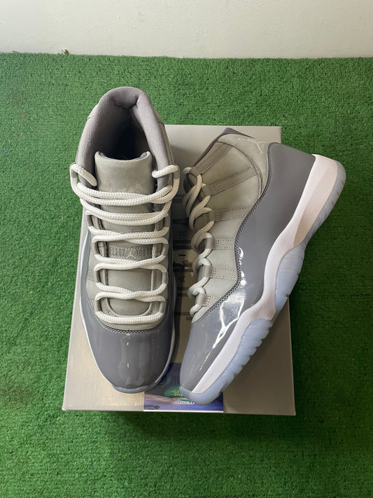 Jordan 11 Cool grey 2021 size 11men/12.5women