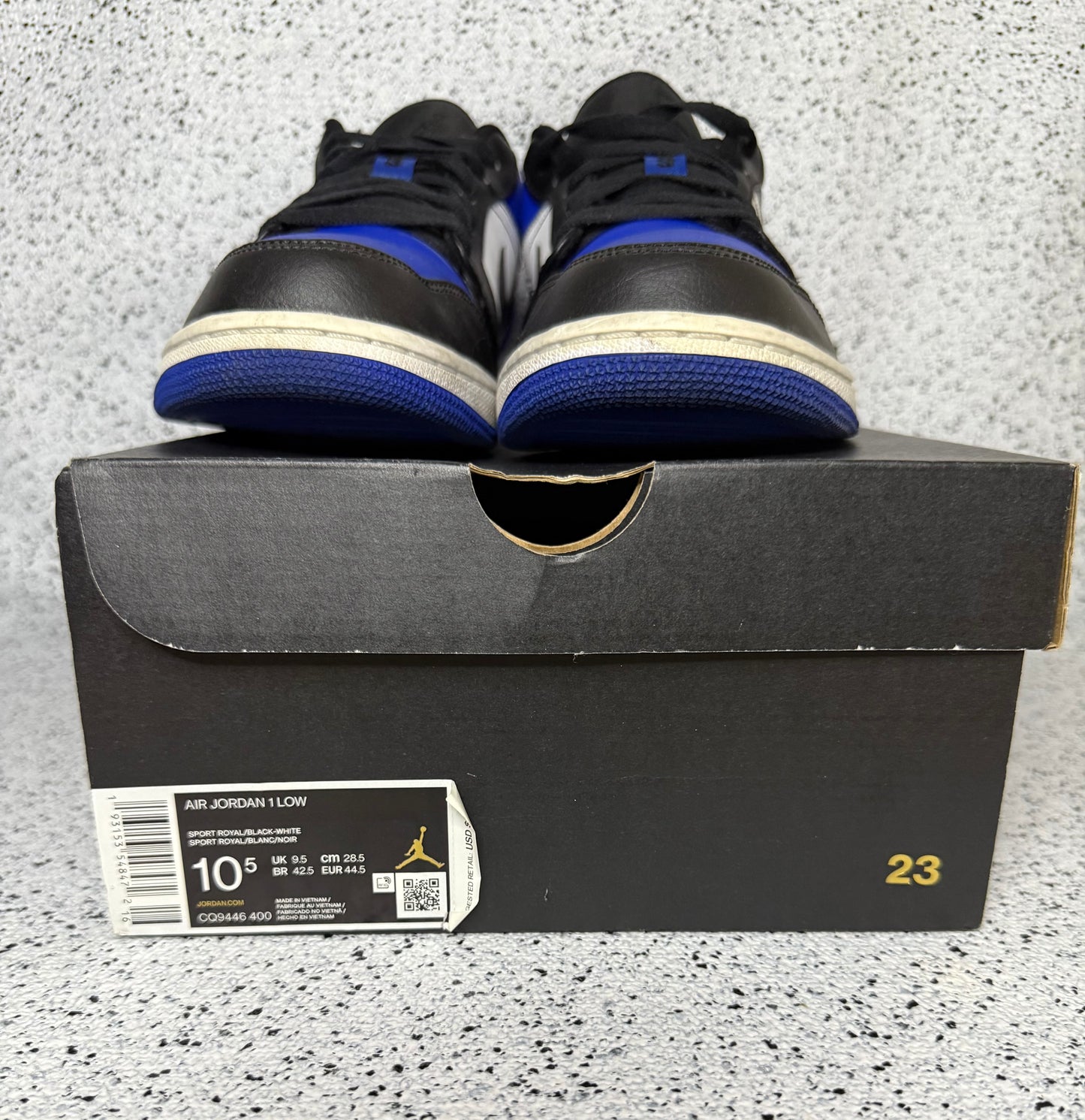 Jordan 1 Low Royal Toe 10.5 Men/12 Women “Preowned”