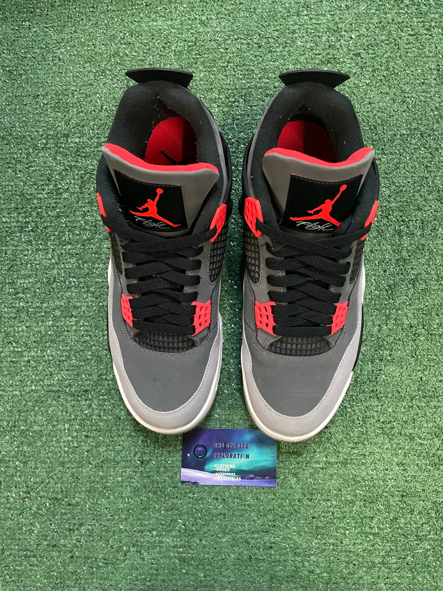 Air Jordan 4 infared size 10men/11.5women