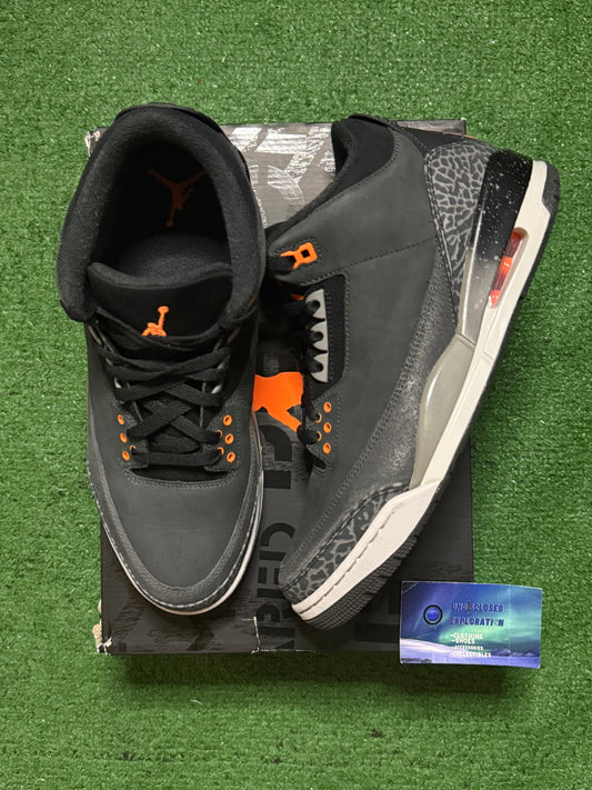 Jordan 3 Fear 10 Men/11.5 Women “Preowned”