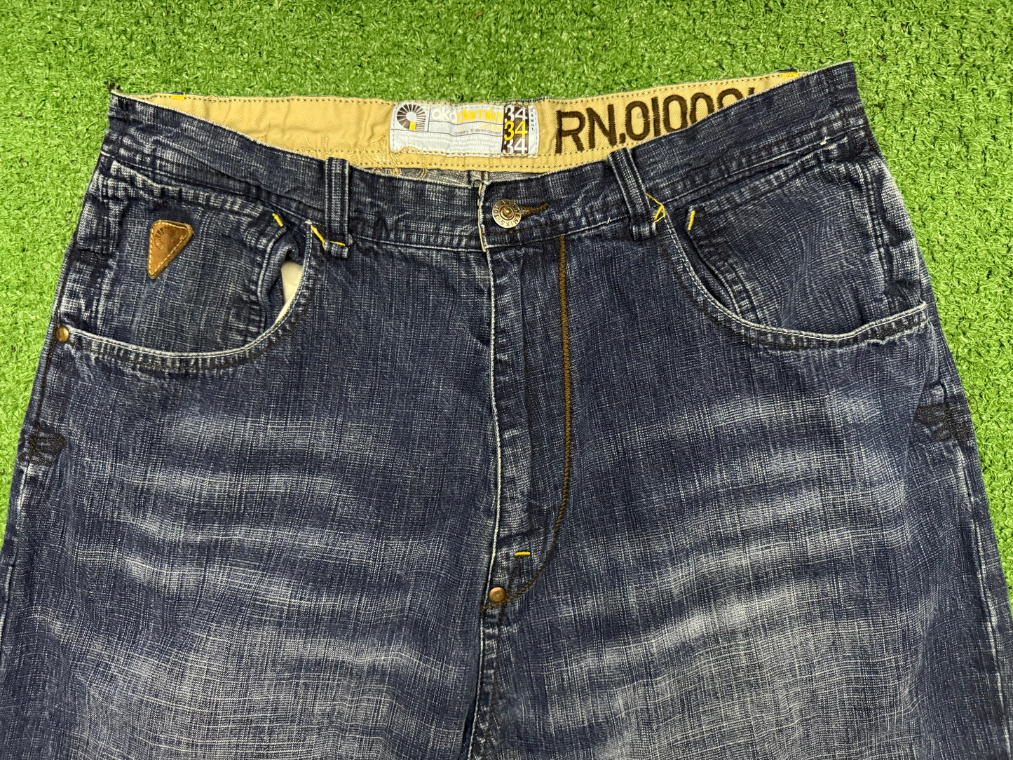 Vintage Y2K Akademiks Jeans