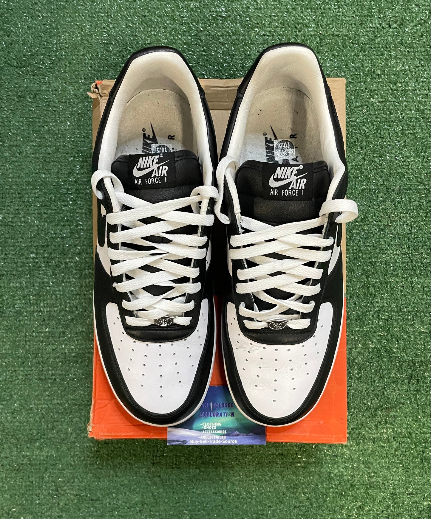 Air Force 1 Low terror squad low blackout size 10.5men/12women