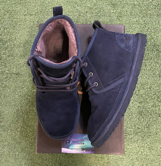 Ugg neumel navy boots Size 10men/11.5women