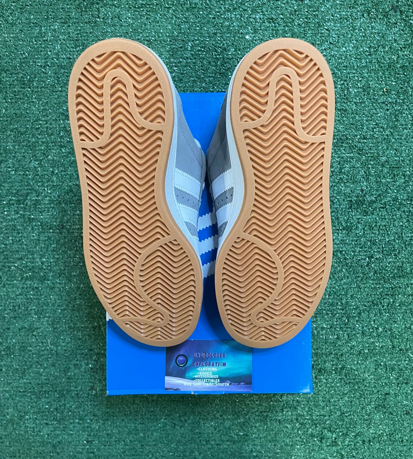 Adidas campus 00s grey gum