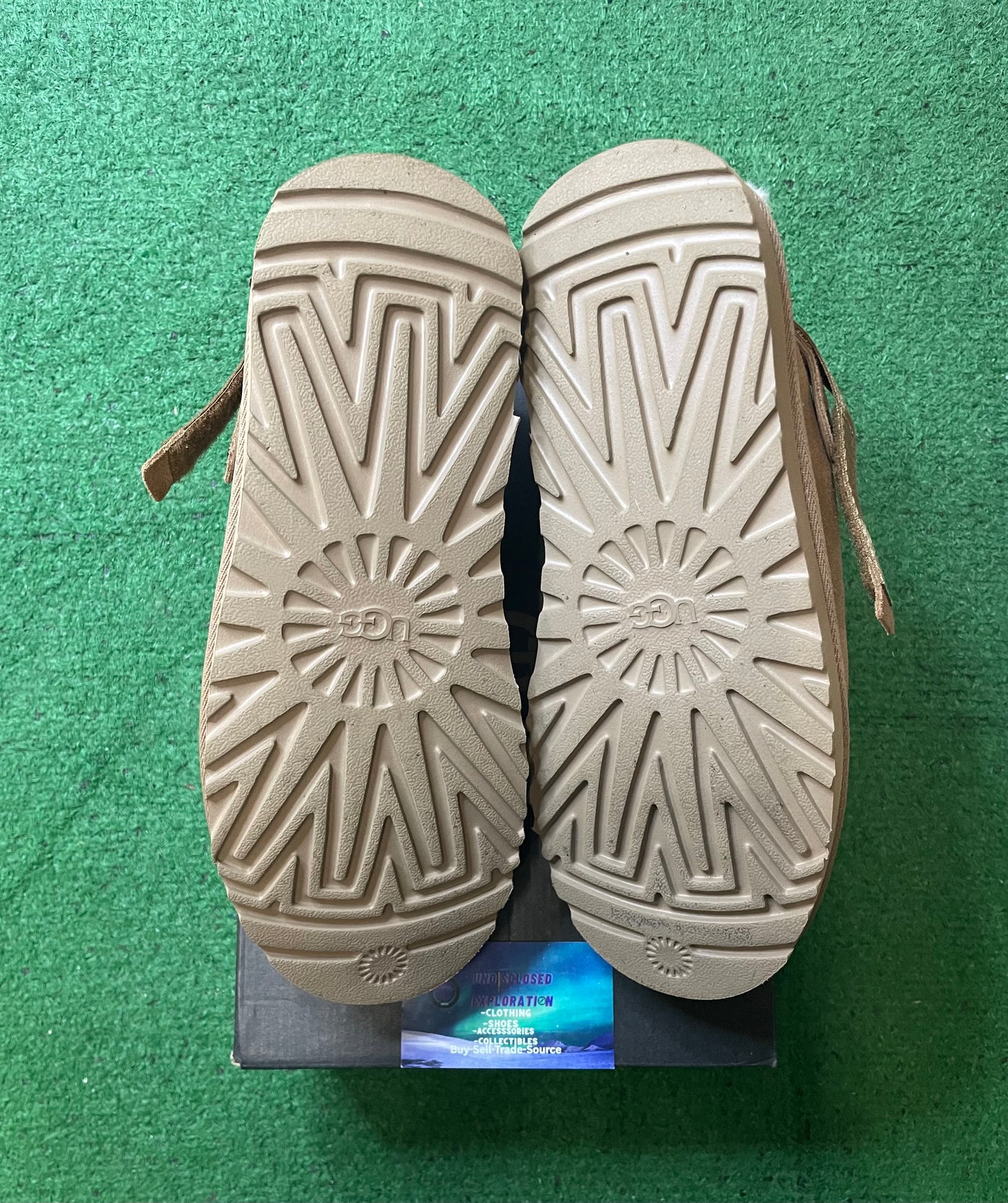 Ugg Landen clog