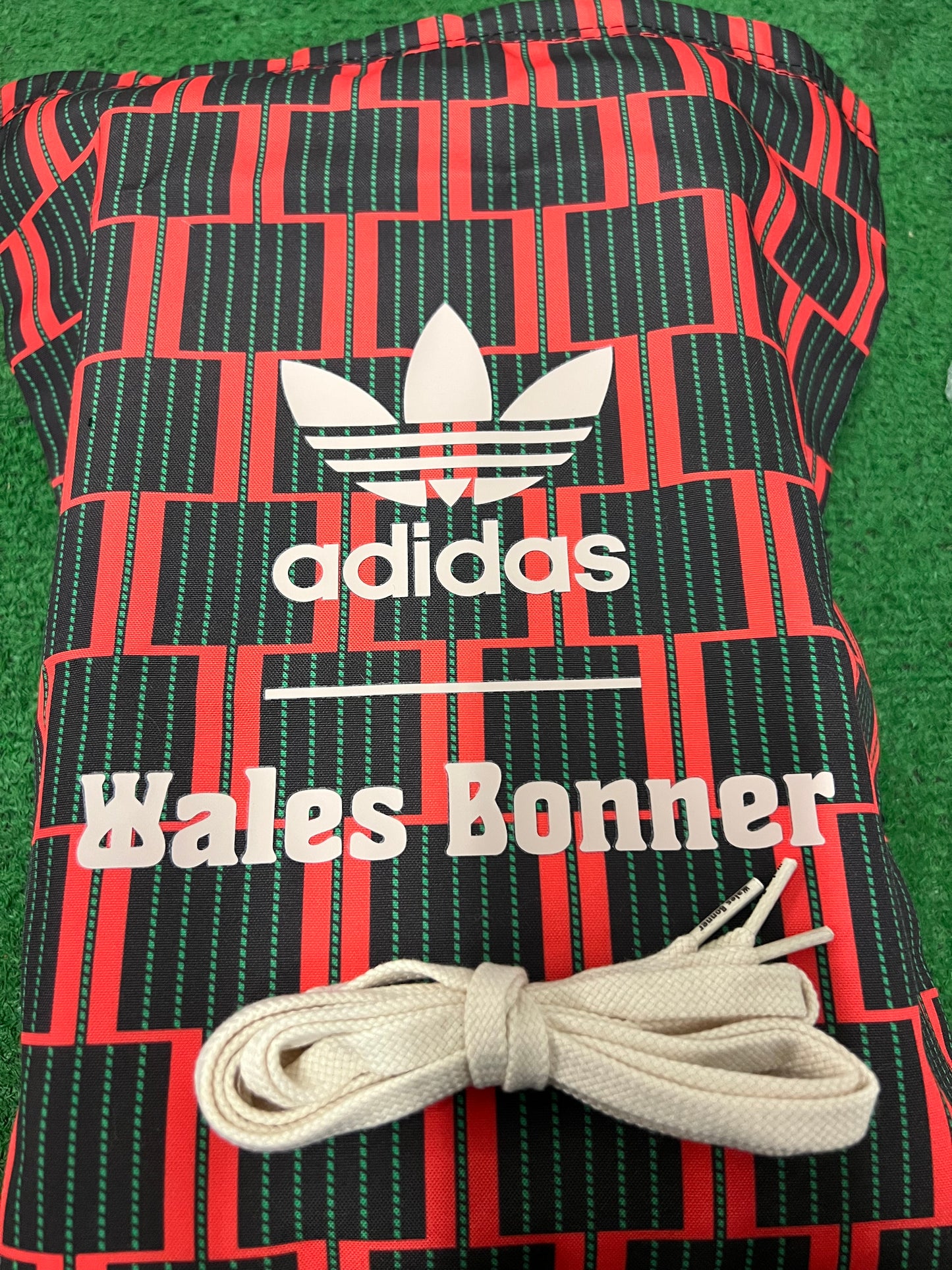 Adidas X Wales Bonner pony cream white size 6.5men/8women