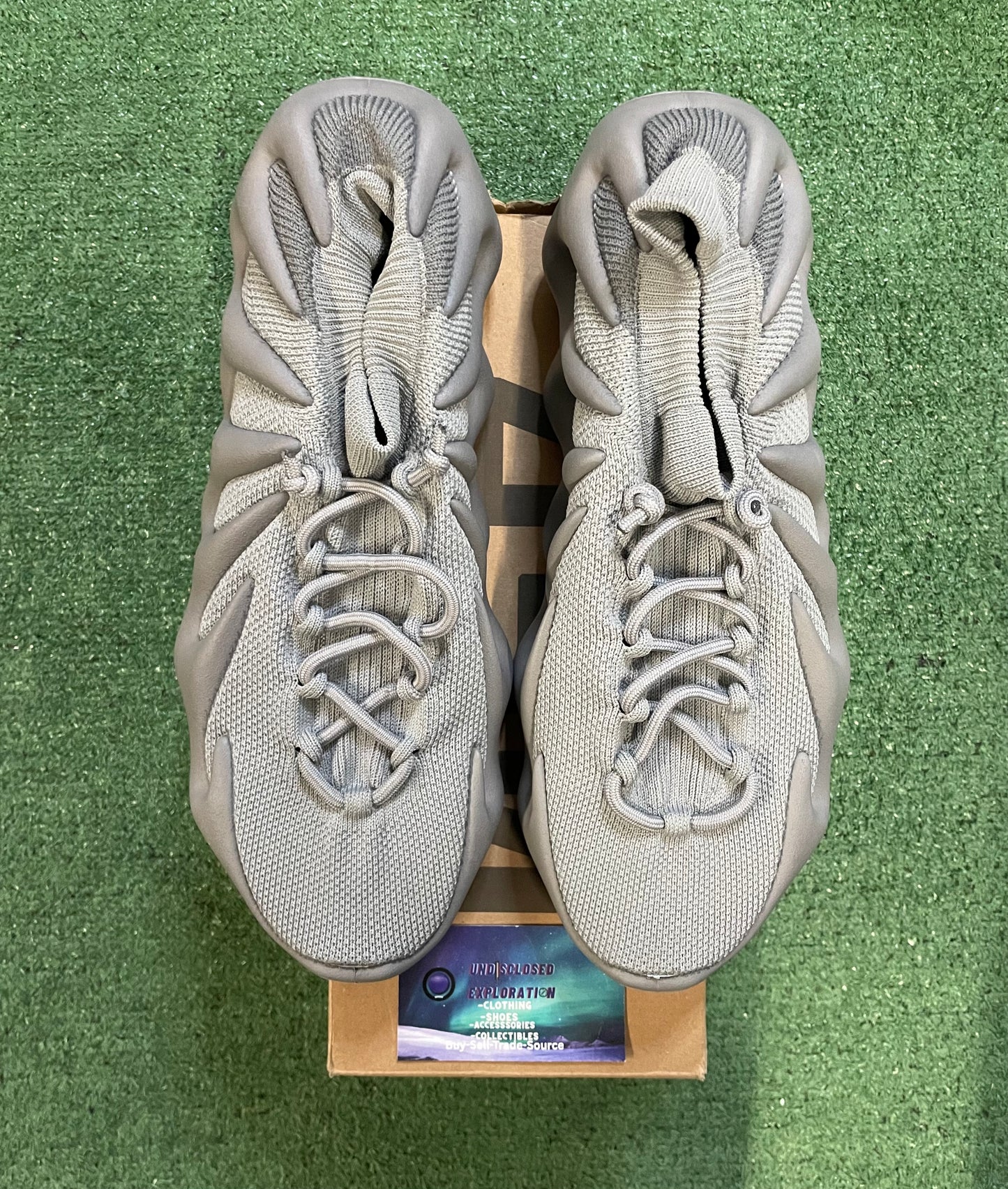 Yeezy 450 stone salt size 13men/14.5women