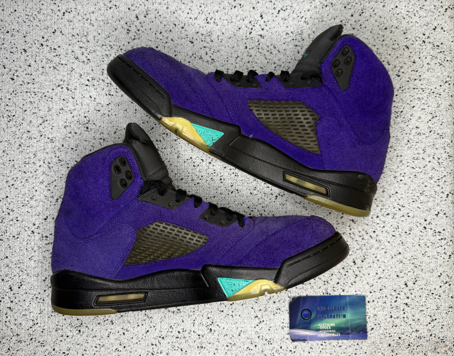 Jordan 5 Alternate Grape 11 Men/12.5 Women “Preowned”