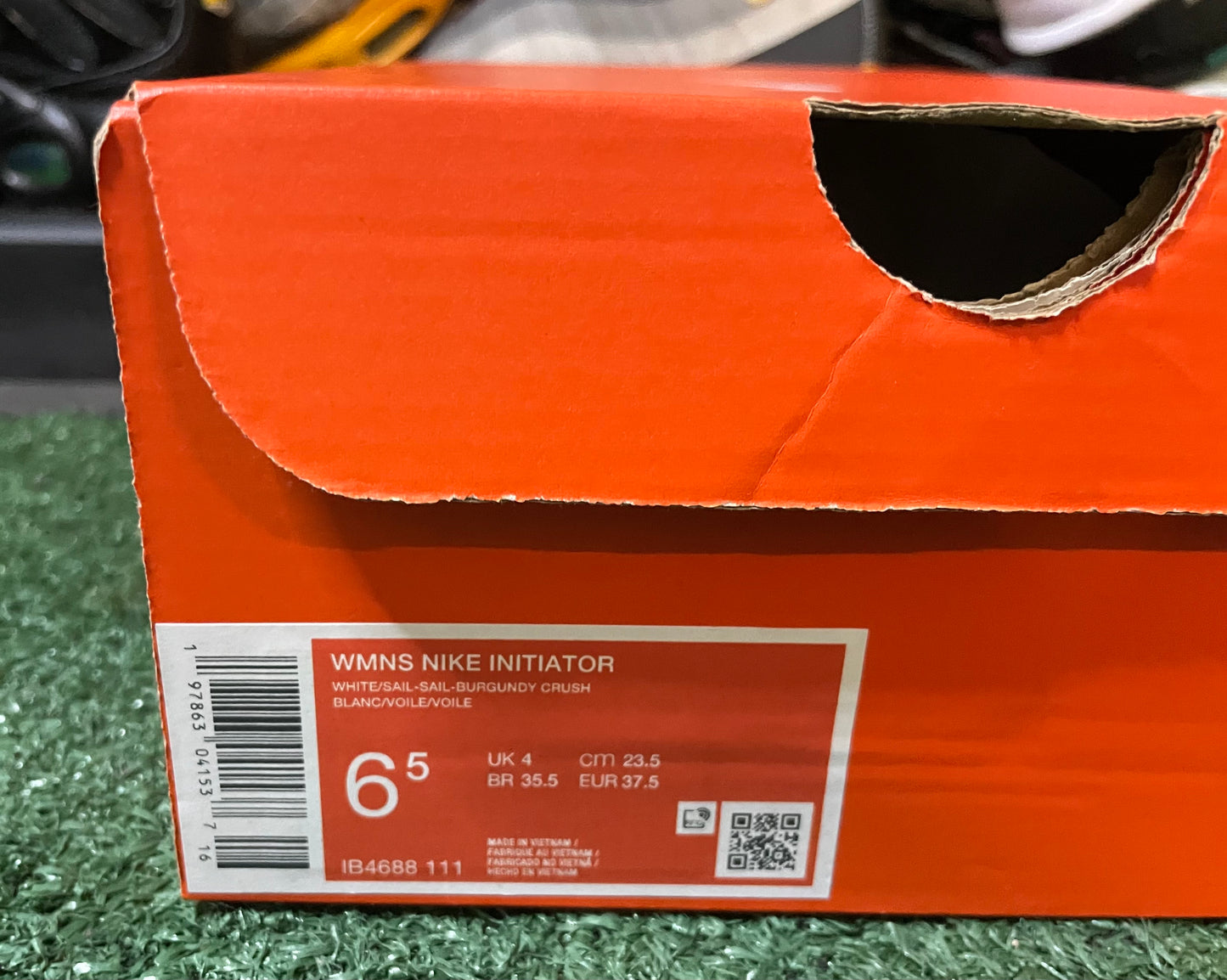 Nike Initiator burgundy crush