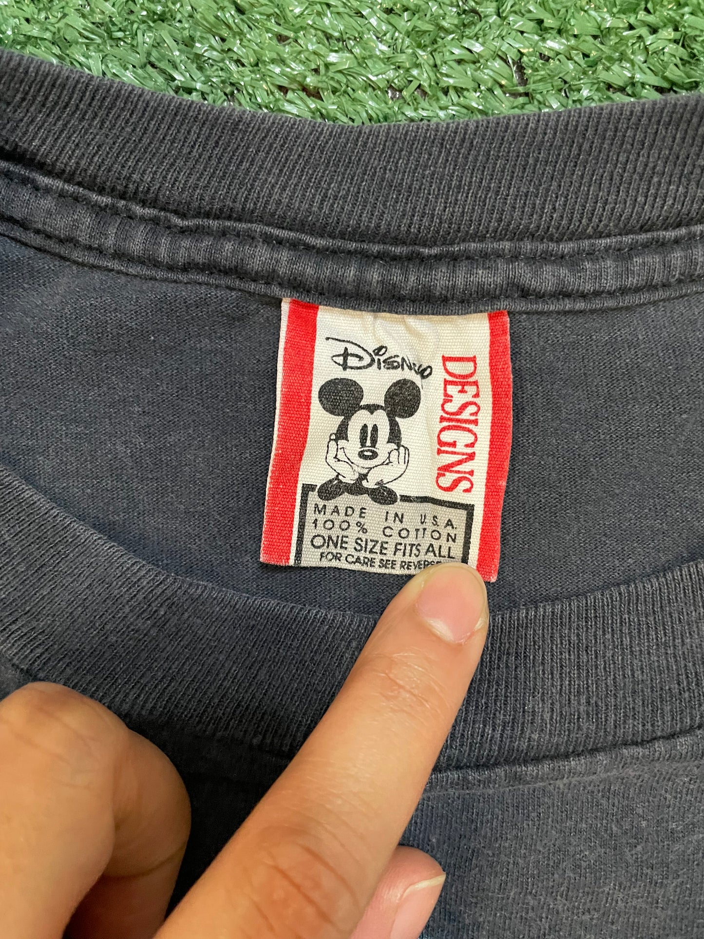 Vintage 1990s Disney Mickey Mouse all over print tee