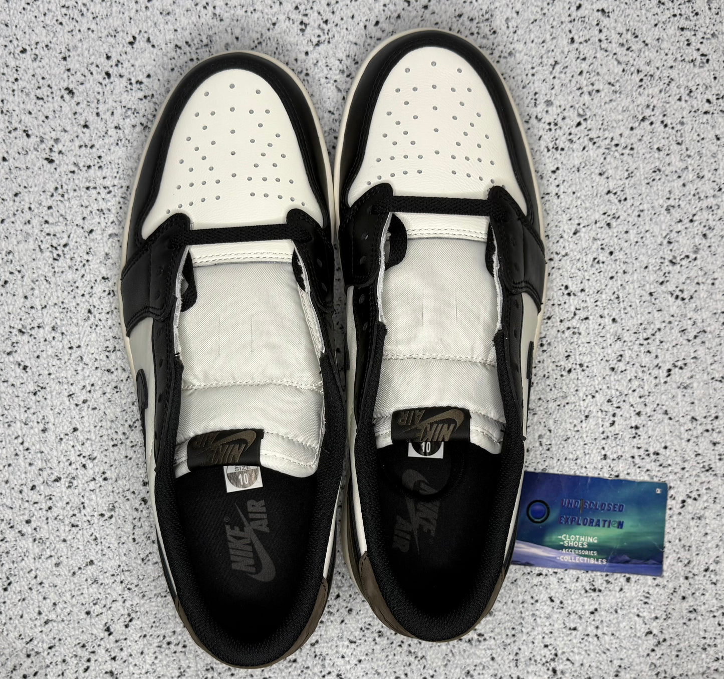 Jordan 1 Low Mocha