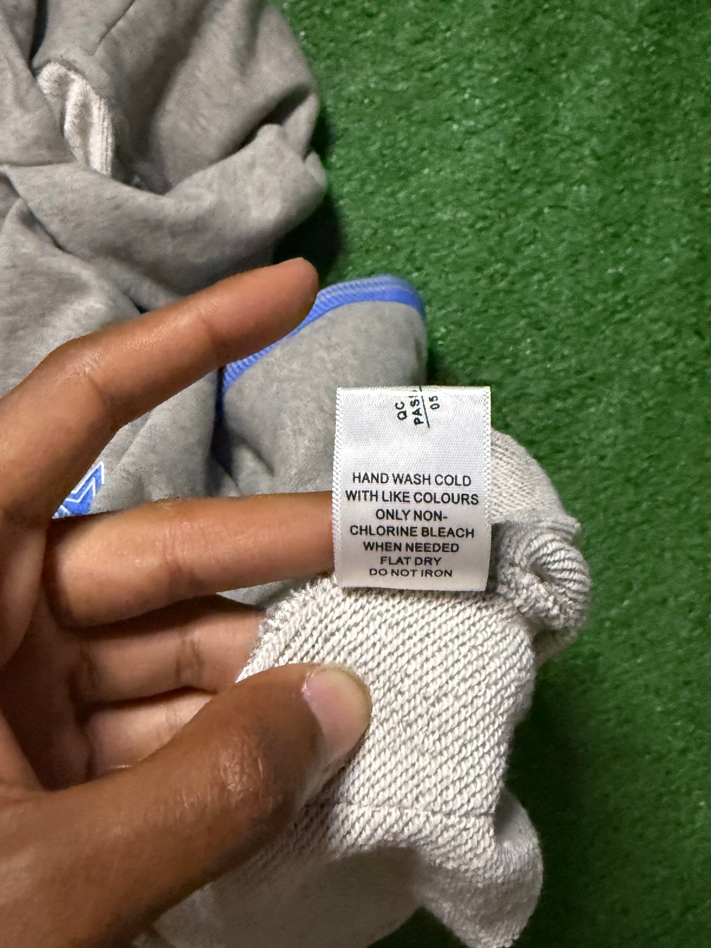 GV Raspberry Hills Platinum Star Hoodie Blue