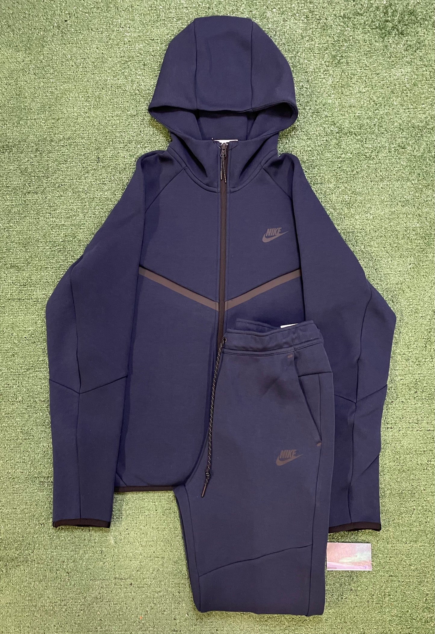 Nike tech fleece navy blue sweatsuit
