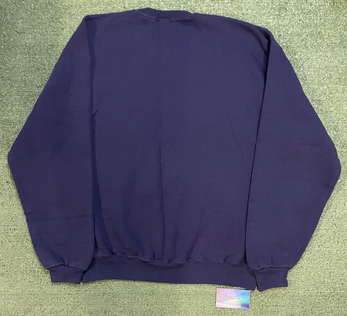 Vintage 1990s Russell navy essential crewneck