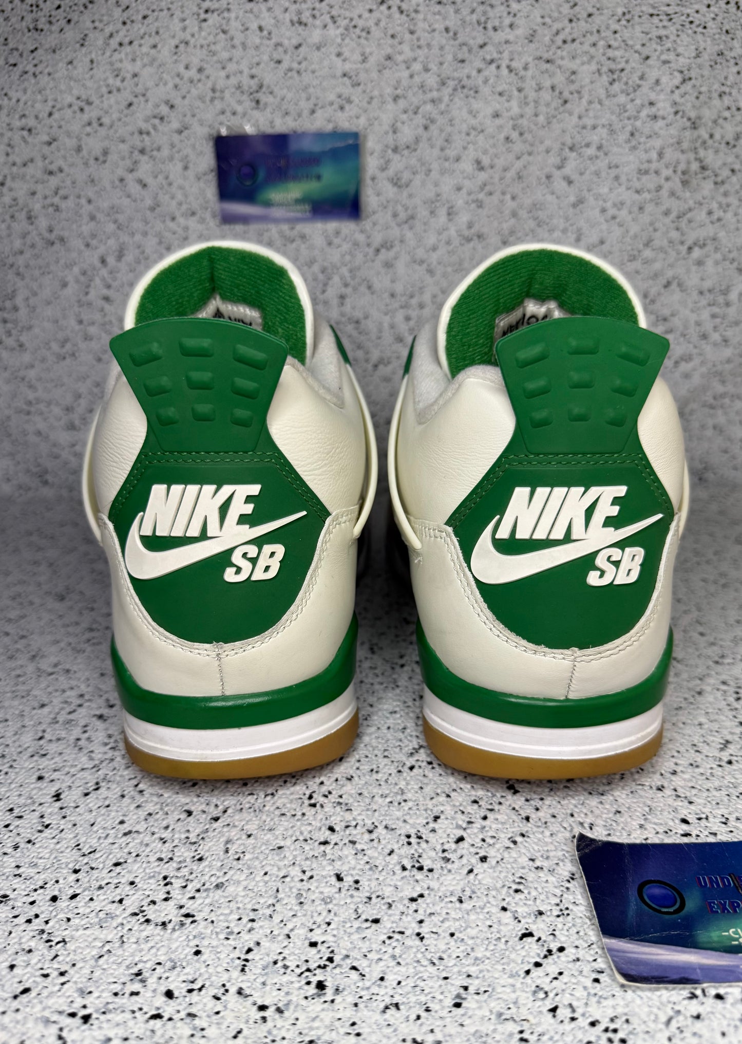 Jordan 4 SB Pine Green 10 Men/11.5 Women “Preowned”