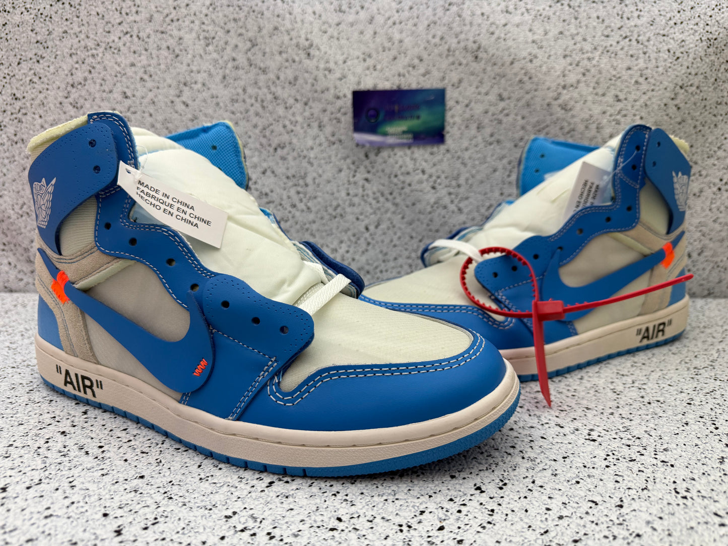 Jordan 1 Off-White University Blue UNC