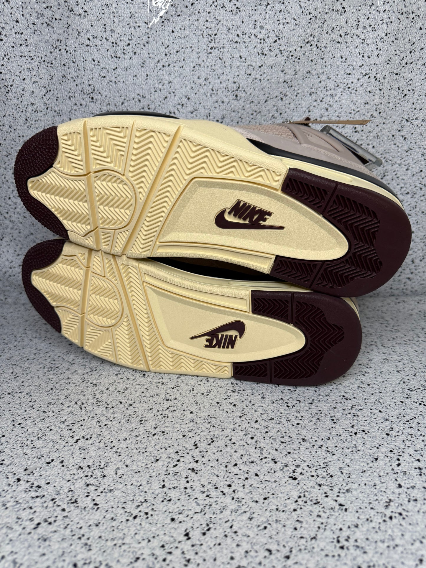 Jordan 4 A Ma Maniere While You Were Sleeping