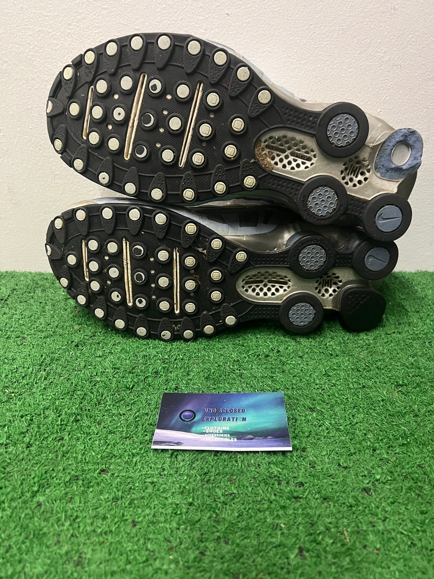 Nike shox silver and blue size 7.5men/9women