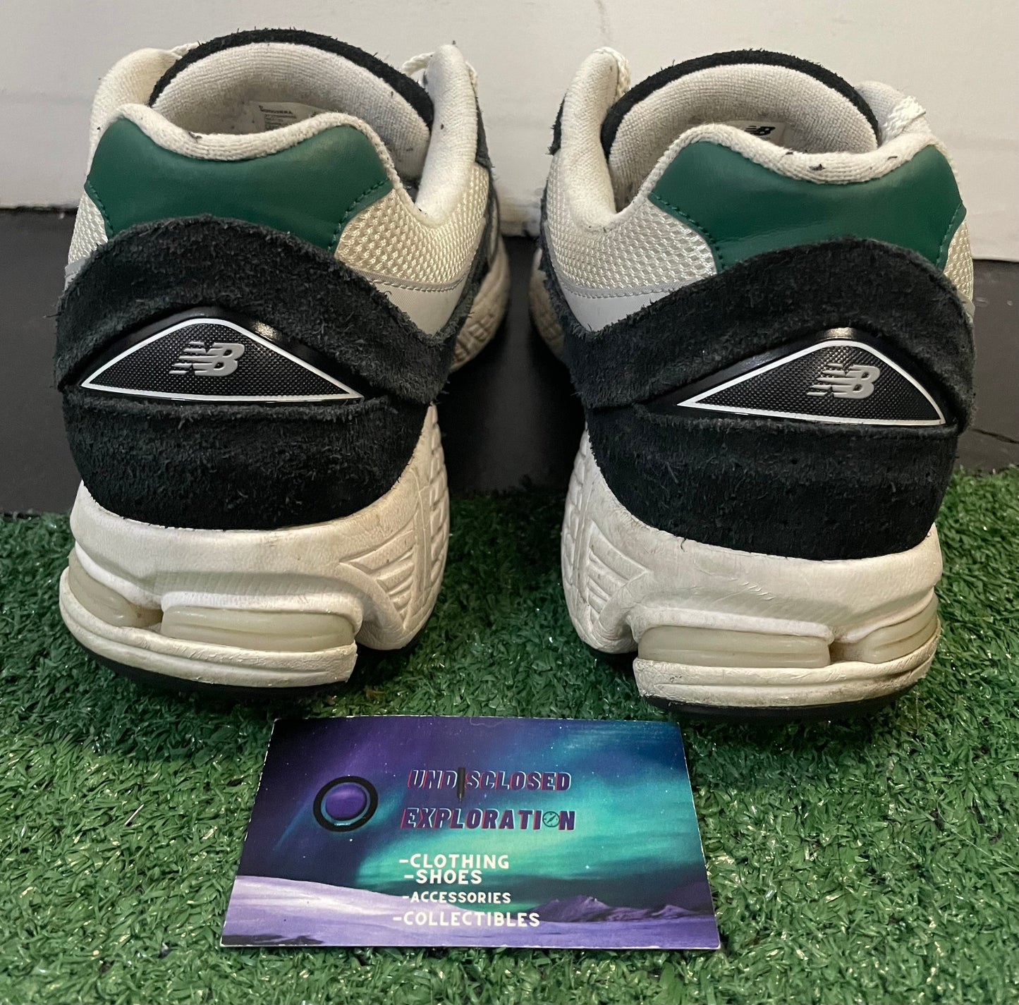 New Balance 2002R black Marsh green size 11.5men/13women