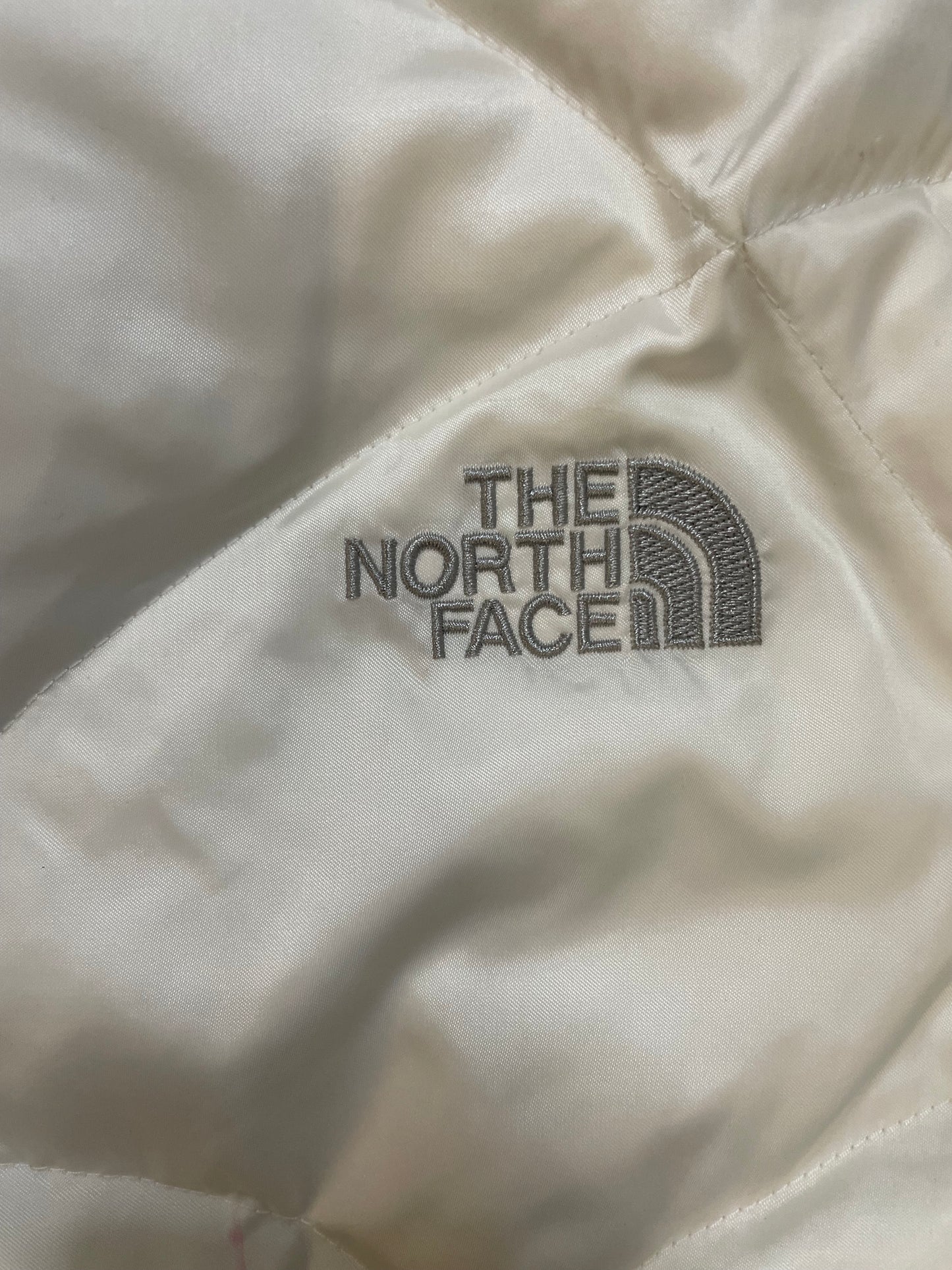The North Face 550 down puffer jacket white