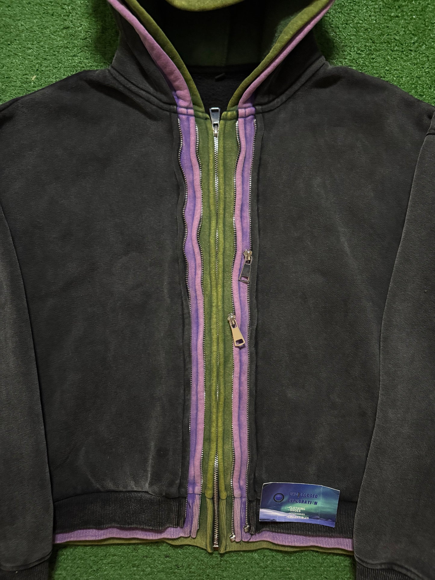 GV Gallery Raspberry Hills 3 Zip Hoodie