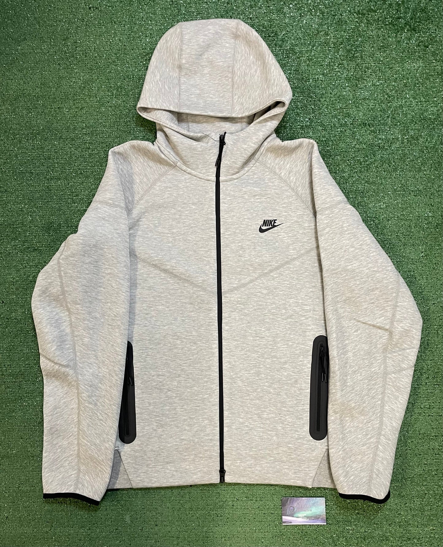 Nike Tech grey sweatsuit