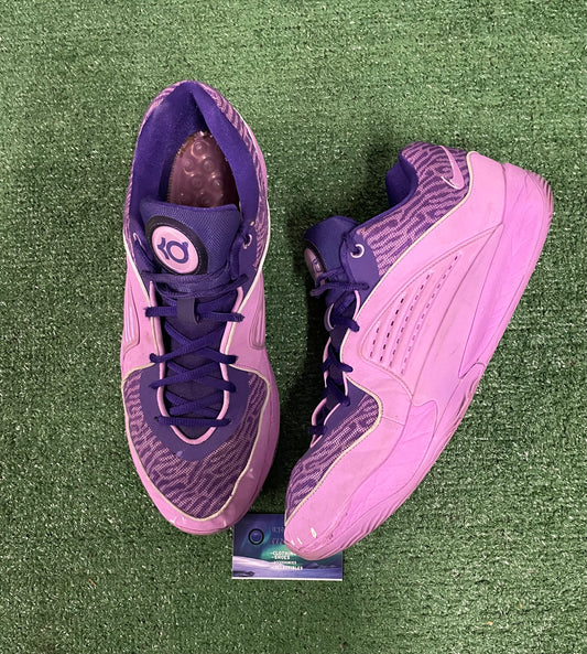 Nike KD 16 B.A.D size 14men/15.5women
