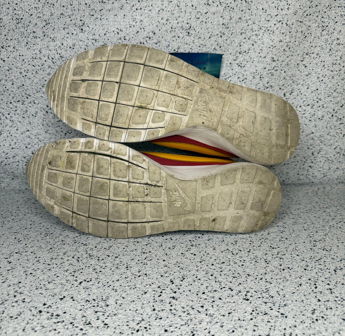 Nike Roshe Cortez 12 Men/13.5 Women “Preowned”