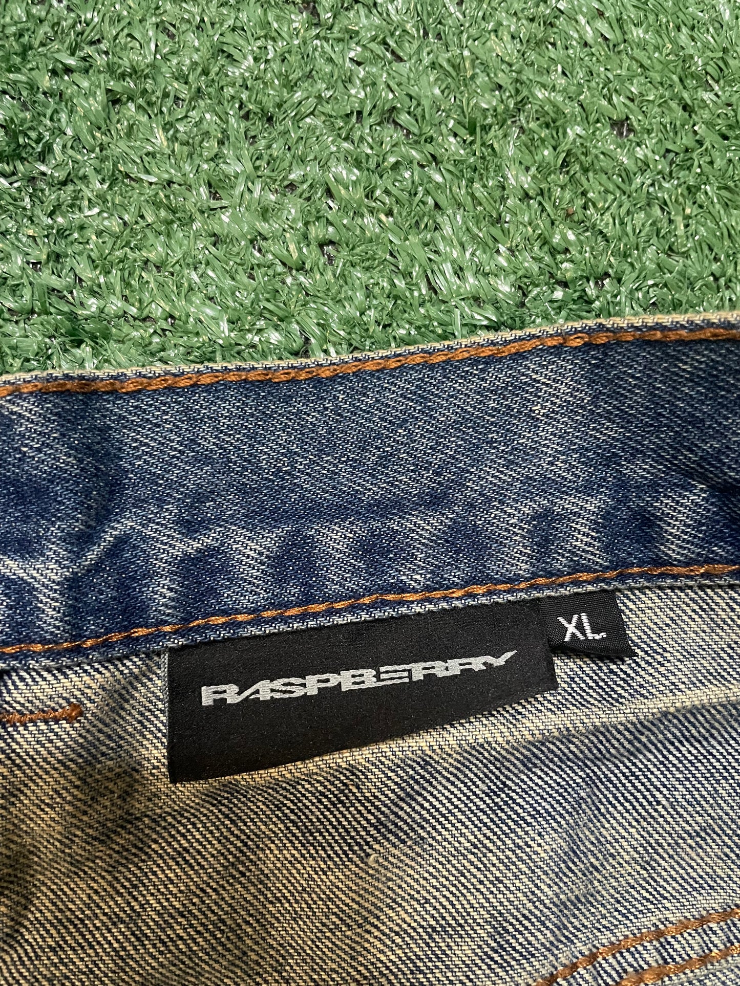 GV Gallery Raspberry R Berry Jeans