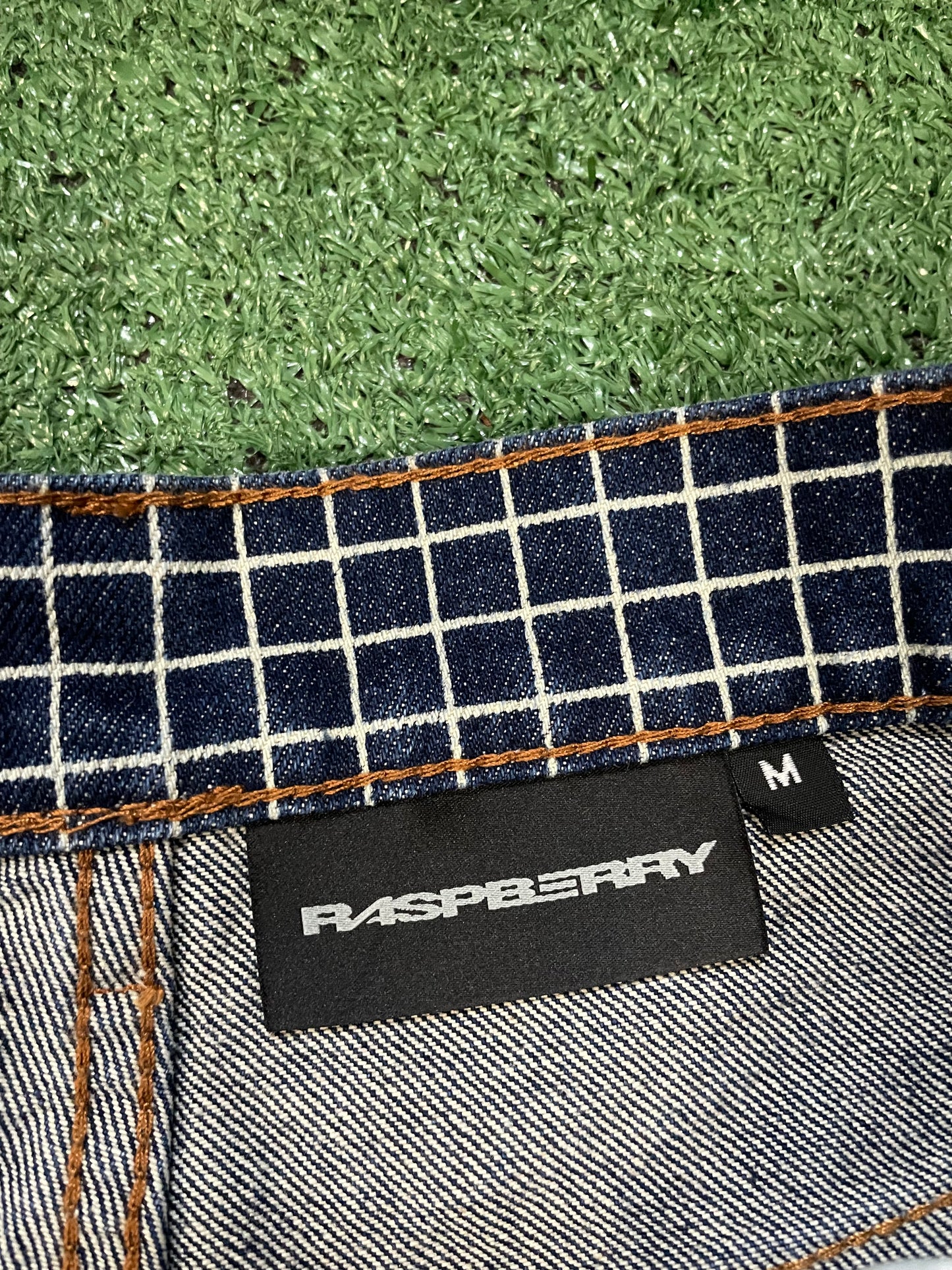 Gv Gallery Raspberry hills hatch denim