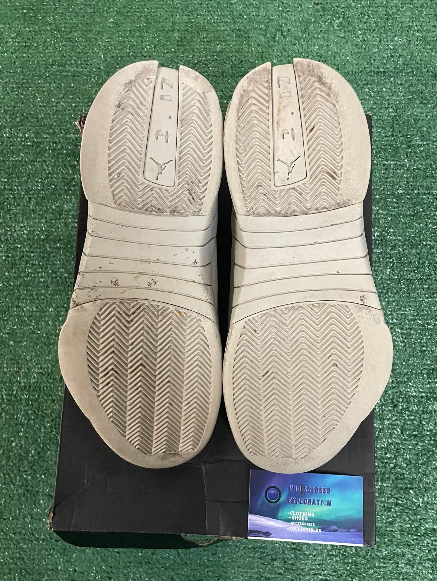 Jordan 15 Billie Eillish size 8.5men/10women