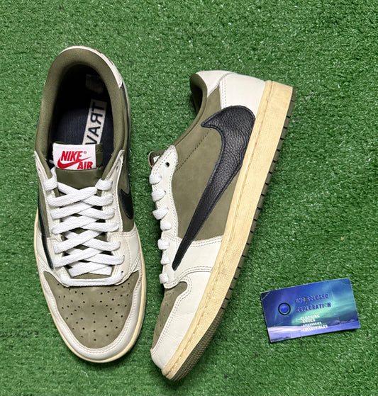 Jordan 1 Low Travis Scott Medium Olive 9.5 Men/11 Women “Preowned”