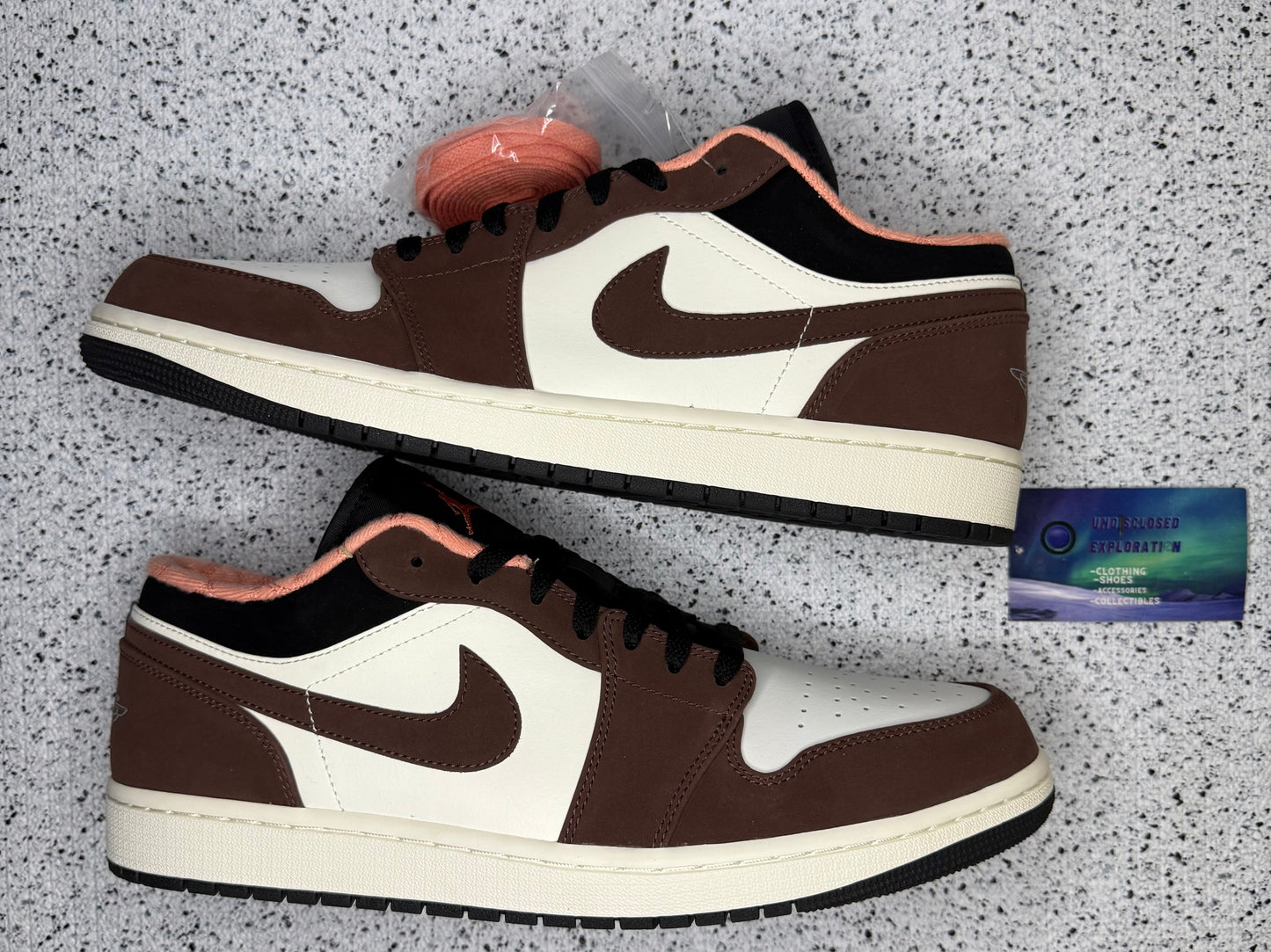 Jordan 1 Low Mocha