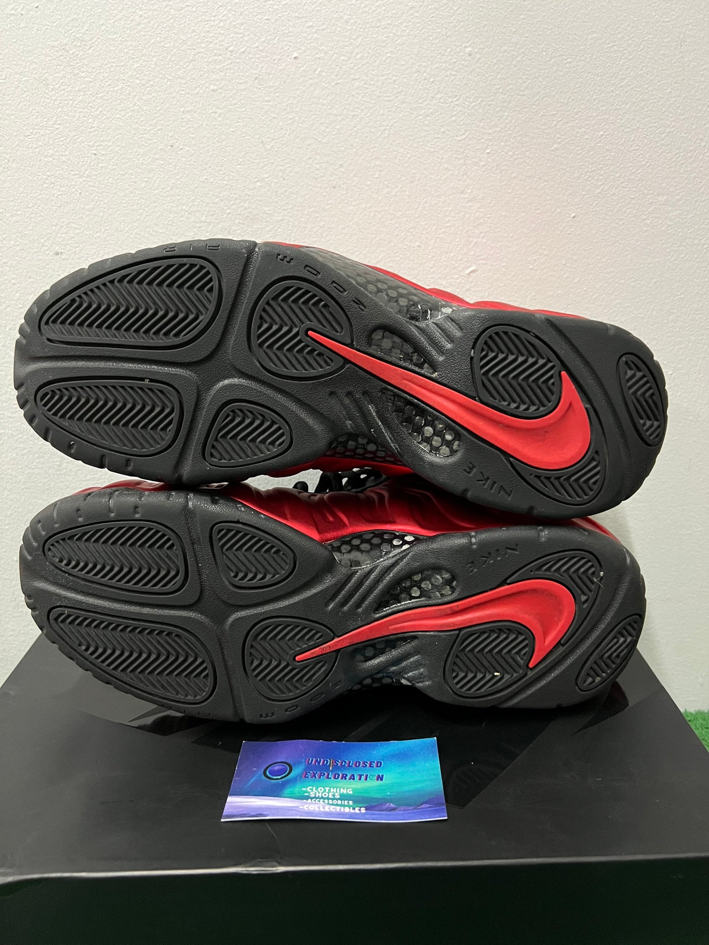 Nike air foamposite pro university red size 10men/11.5women