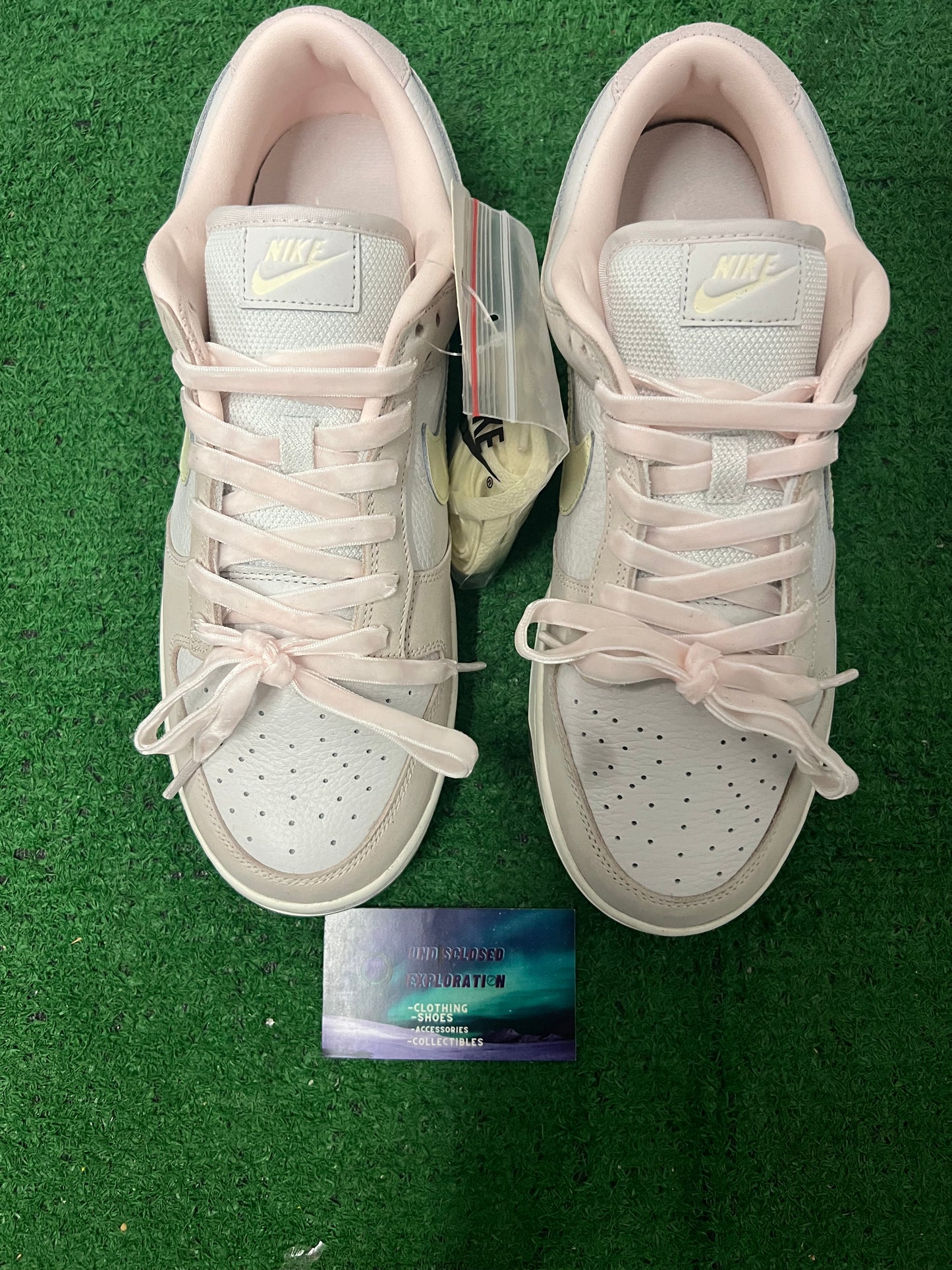 Nike dunk low light soft pink