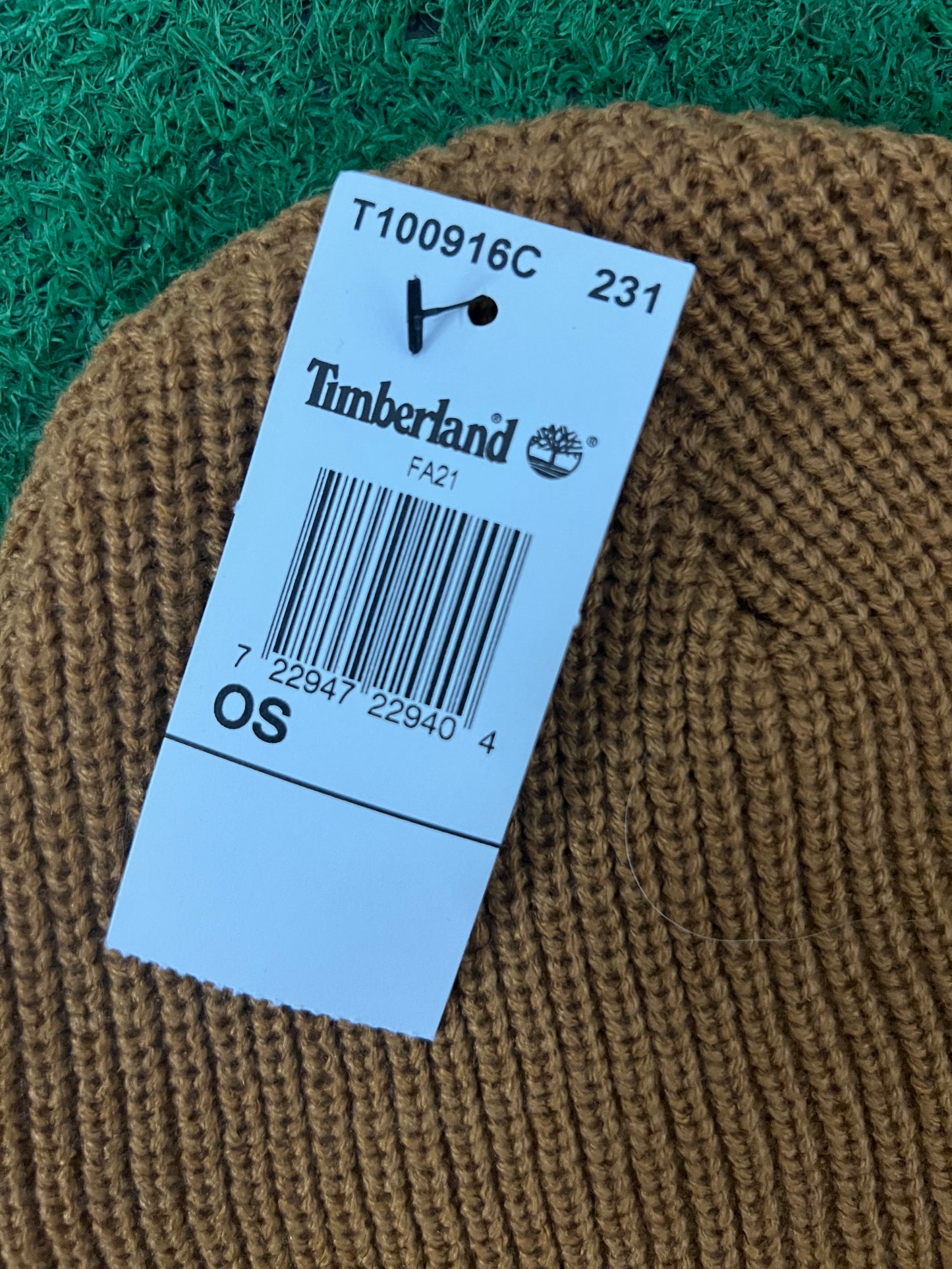 Timberland wheat logo beanie
