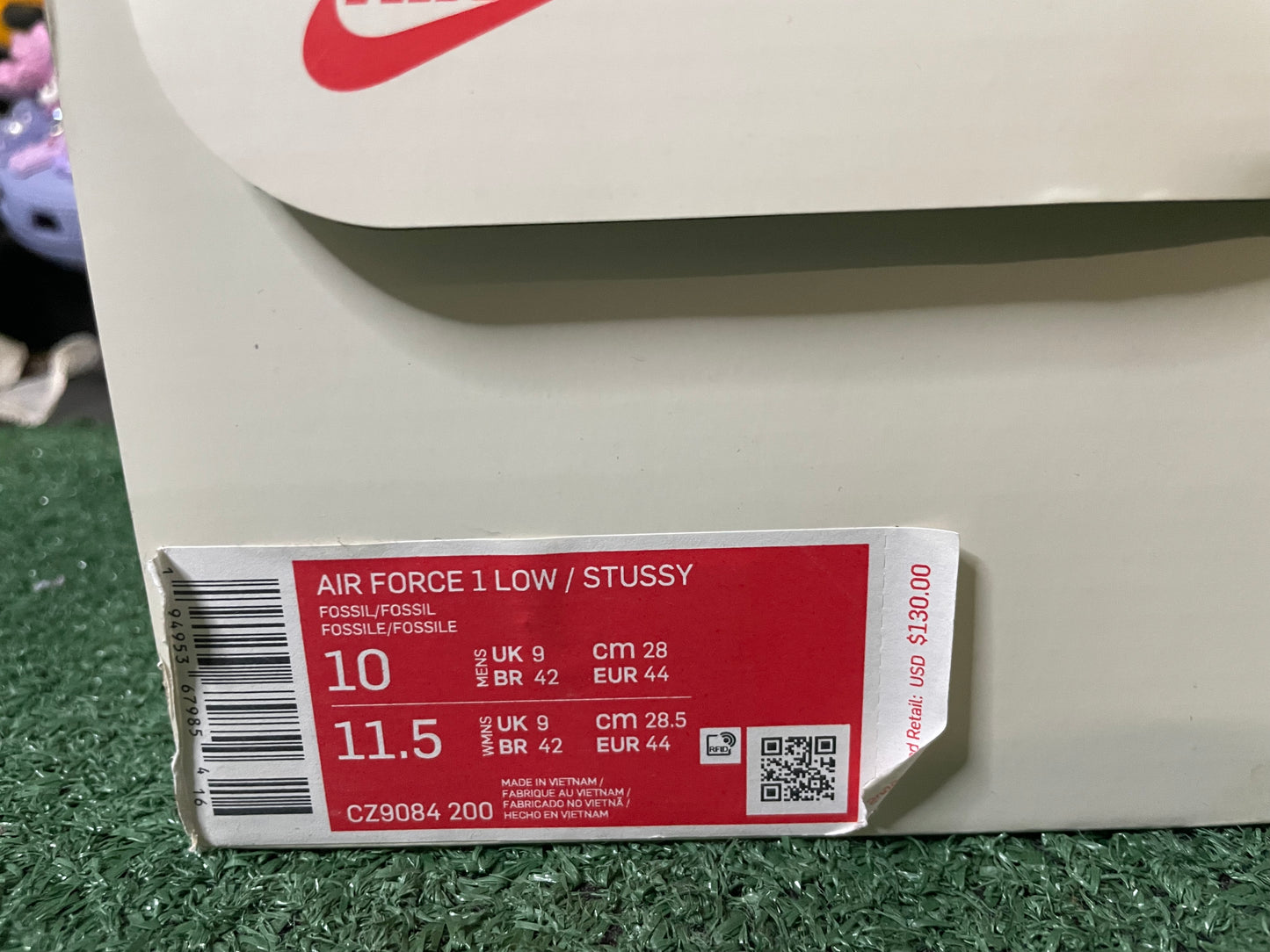 Nike Air Force 1 Low Stussy fossil size 10men/11.5women