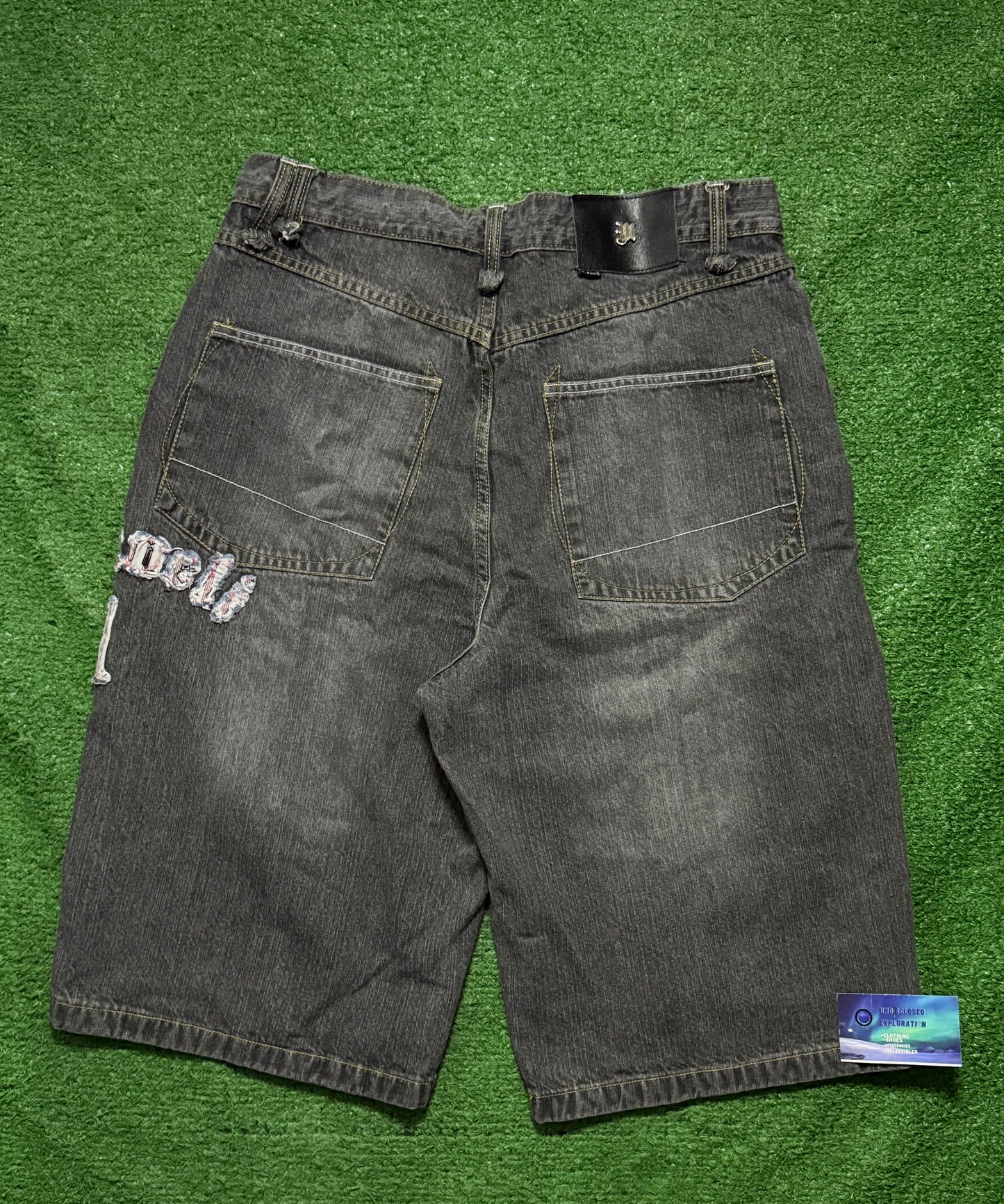 Vintage Tupac Makaveli Jorts