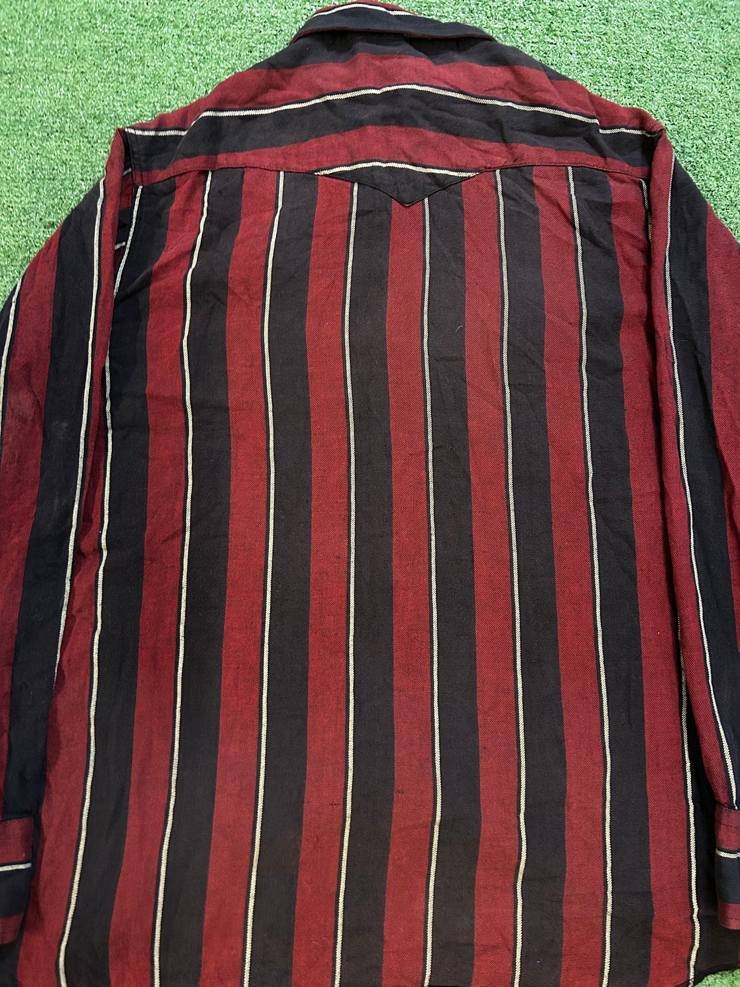 Vintage 1990s wrangler pearl snap button up