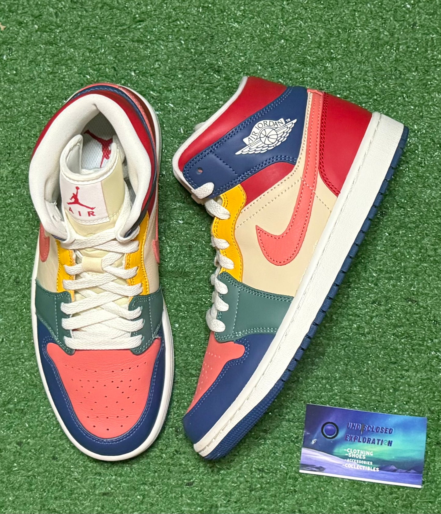 Jordan 1 Mid Multi Color 7 Youth/8.5 Women “Preowned”