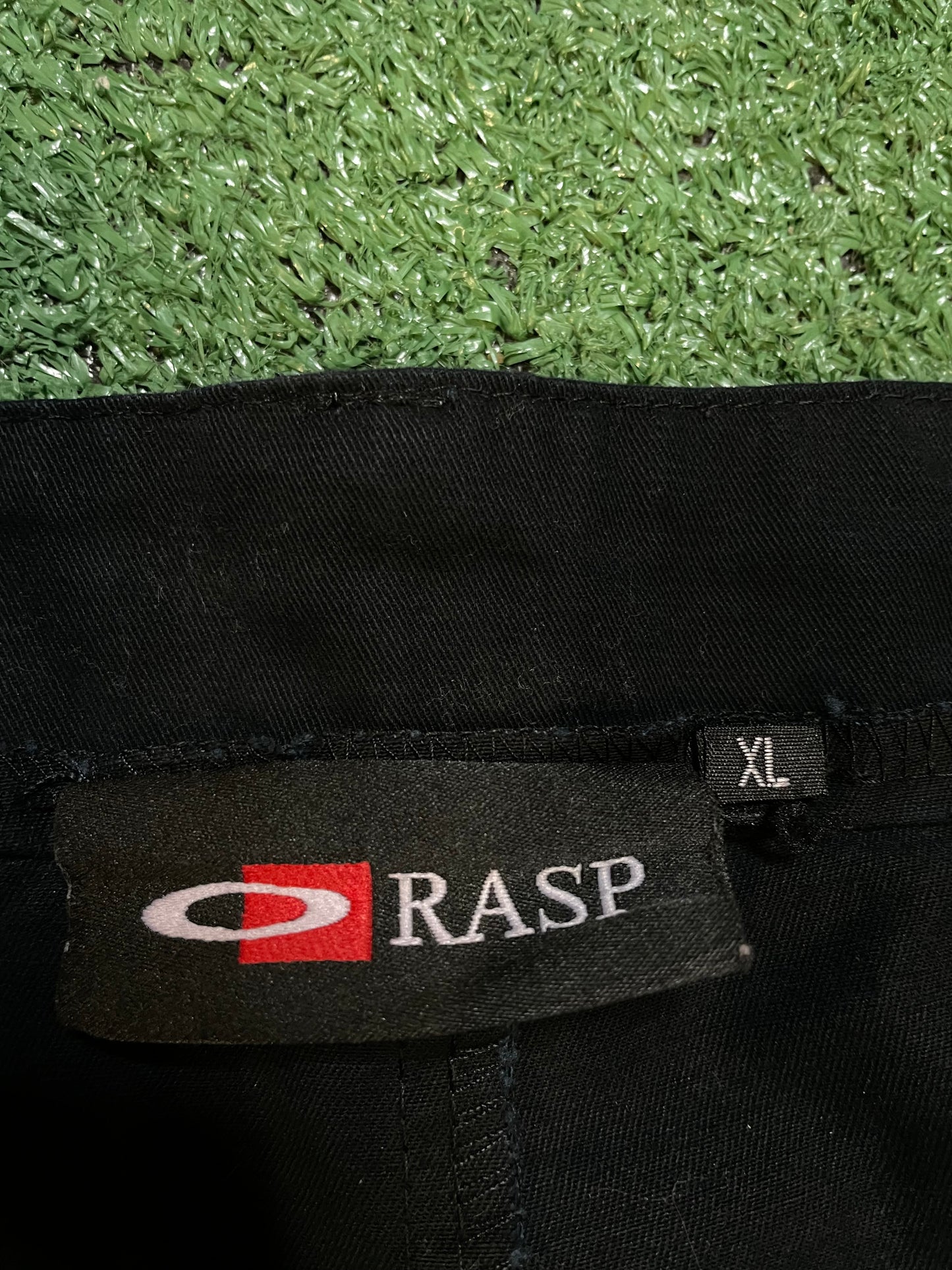 Gv Gallery Raspberry Hills samurai cargo pants