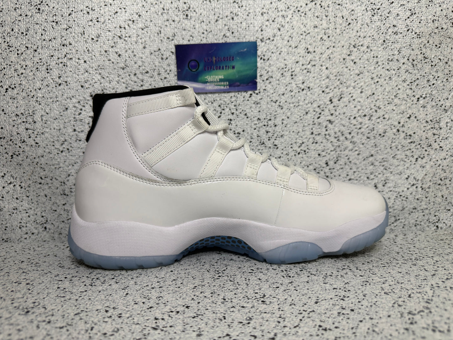 Jordan 11 Legend Blue 9.5 Men/11 Women “Preowned”
