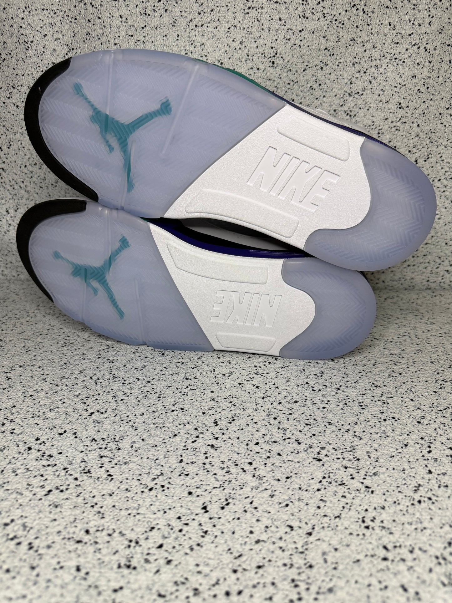 Jordan 5 Grape