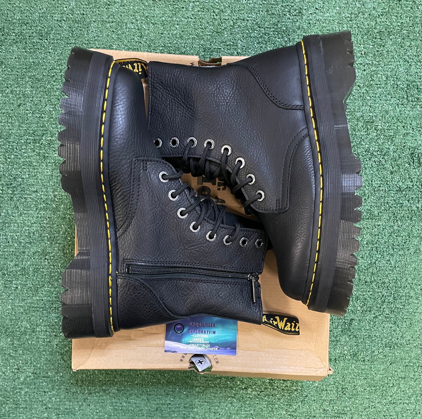 DR Martens Jadon III boots