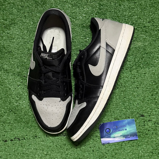 Jordan 1 Low Shadow 10 Men/11.5 Women “Preowned”