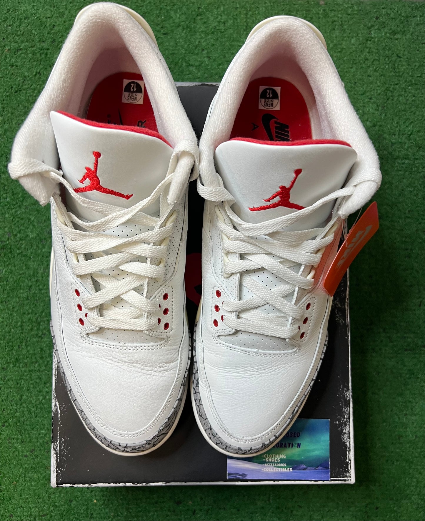 Jordan 3 white cement reimagined size 12men/13.5women