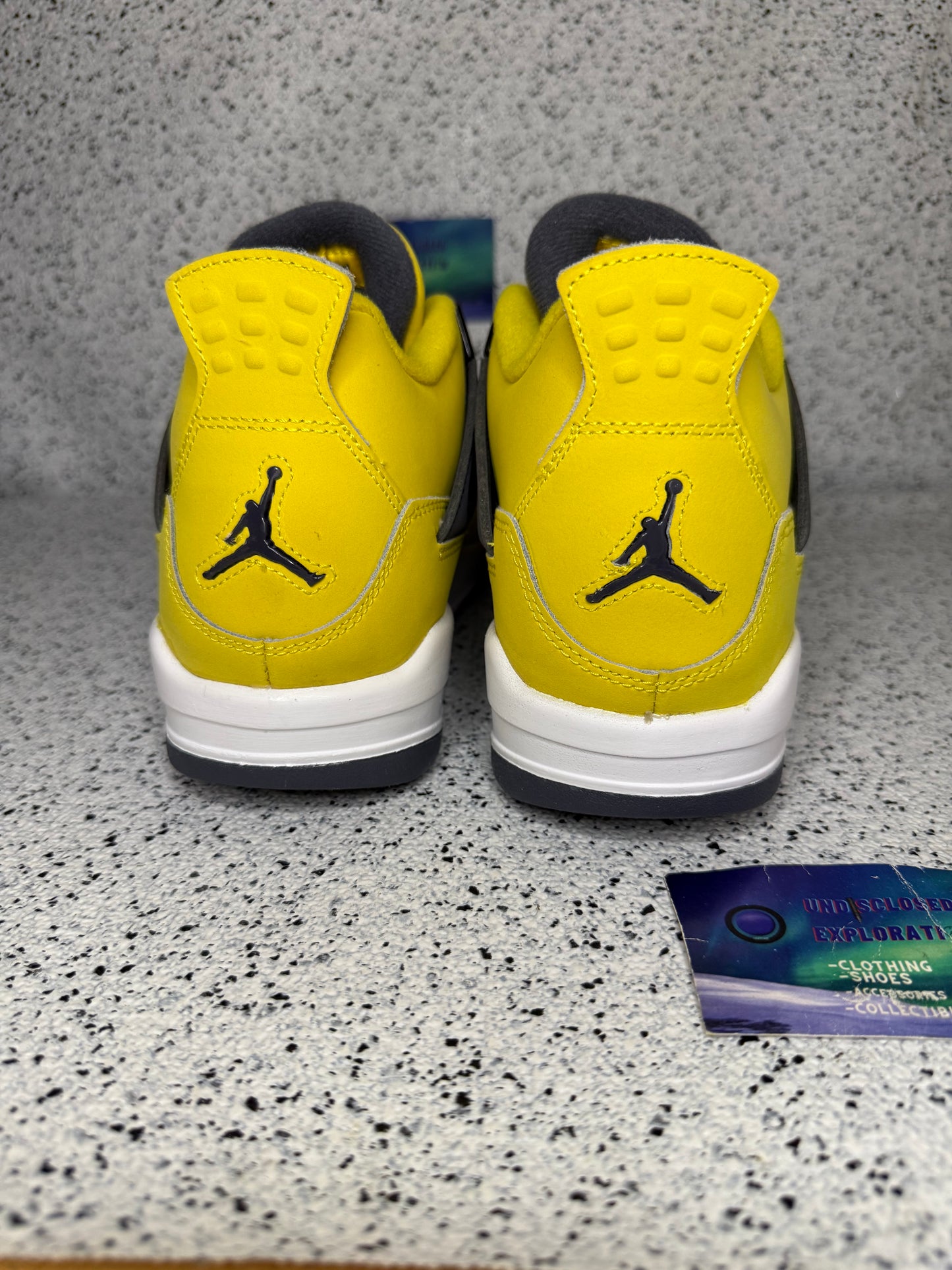 Jordan 4 Lightning