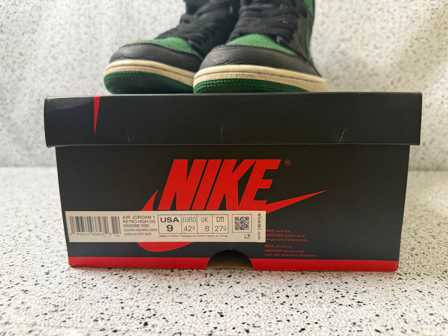 Jordan 1 Pine Green 9 Men/10.5 Women “Preowned”