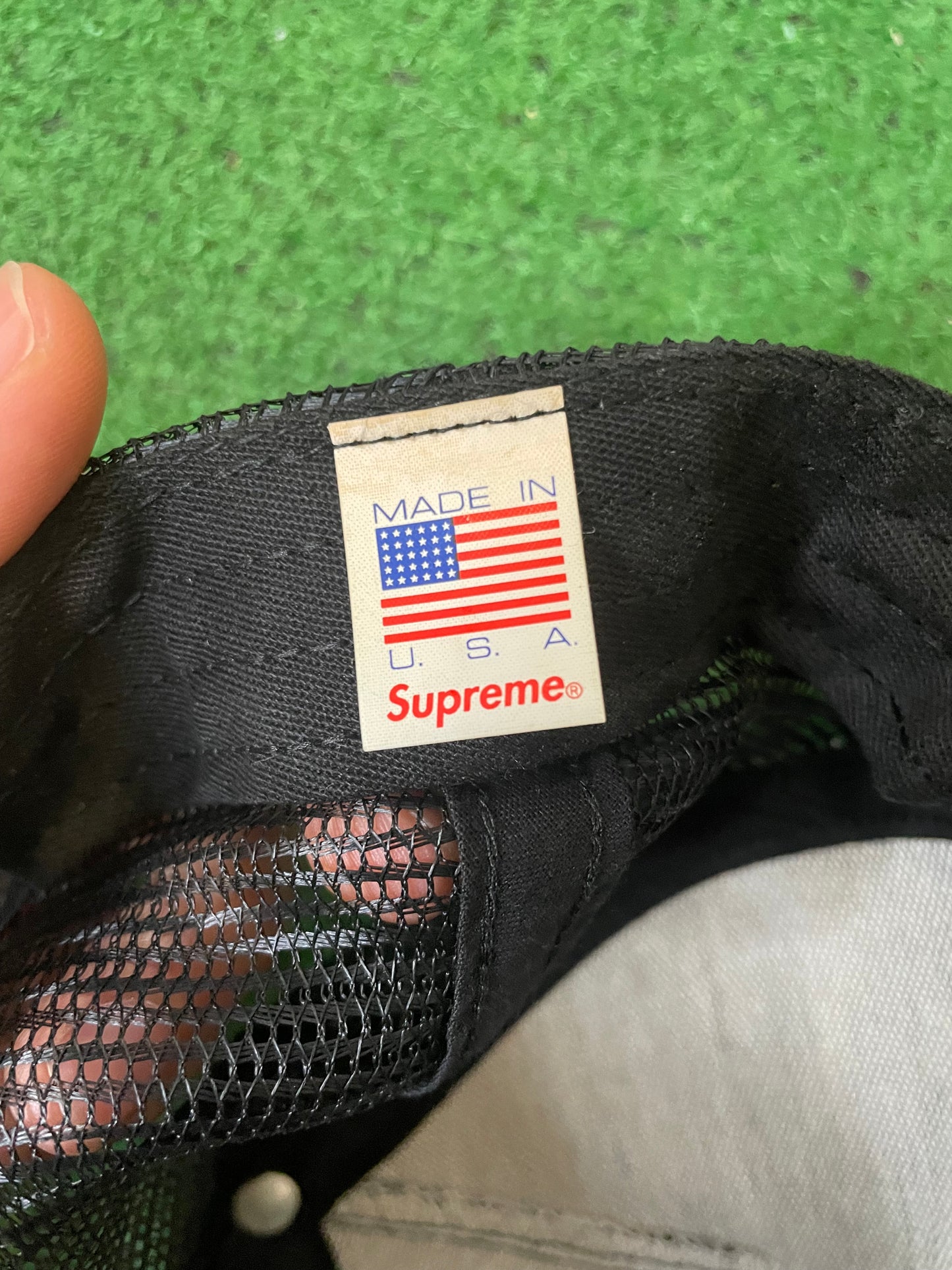 Supreme leopard mesh hat
